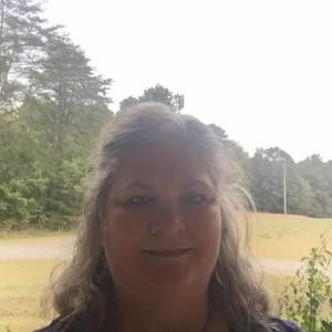 Meet your Posher, Deborah